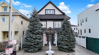 3822 Cypress Ave, Brooklyn, NY 11224
