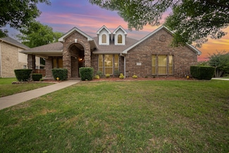1502 Whitaker Way, Red Oak, TX 75154