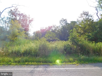 East Lincoln St, Tamaqua, PA 18252