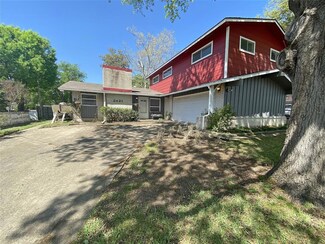 2421 Nottingham Dr, Garland, TX 75041