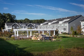 495 Middle Country Rd Unit 98, Selden, NY 11784