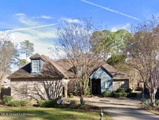 621 Wendover Dr, Ridgeland, MS 39157
