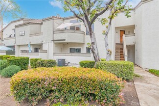 7 Town And Country Rd, Pomona, CA 91766