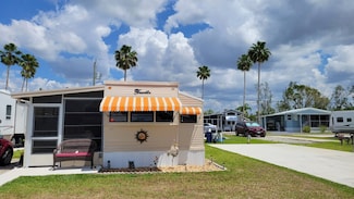 1332 Fourth St, Fort Myers, FL 33905