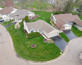 2060 Granite Ct Unit 13, Beloit, WI 53511