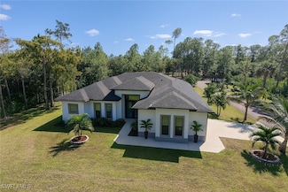 2330 4th Ave SE, Naples, FL 34117