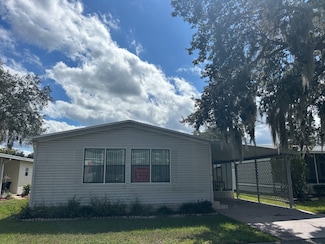 38118 Woodgate Ln, Zephyrhills, FL 33542