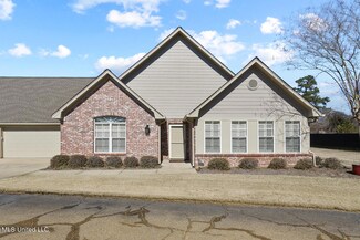 503 Charmant Place, Ridgeland, MS 39157