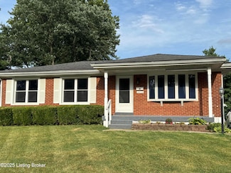 11713 Dearing Woods Dr, Louisville, KY 40272