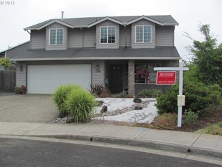 159 SW Namitz Ct, Dundee, OR 97115