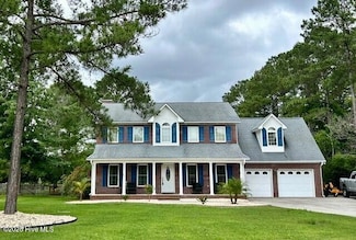 223 Mulligan Dr, Swansboro, NC 28584
