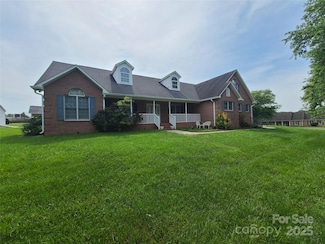 110 Kimberly Ln, Kings Mountain, NC 28086