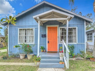 2425 Auburn St S, Saint Petersburg, FL 33712
