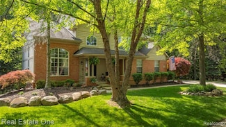31085 Chatsford St, Novi, MI 48377