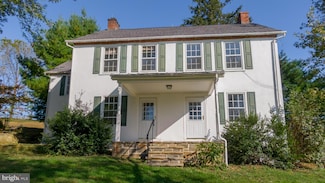 1025 N Chatham Rd, Coatesville, PA 19320