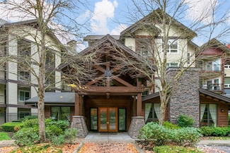 18707 SE Newport Way Unit 102, Issaquah, WA 98027