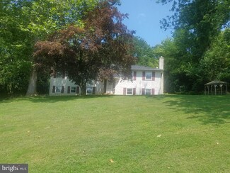 506 Eastwood Dr, Downingtown, PA 19335