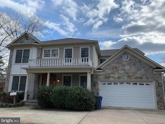6204 Melvern Dr, Bethesda, MD 20817