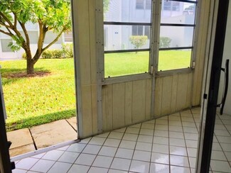 2920 Lake Osborne Dr Unit 108, Lake Worth Beach, FL 33461