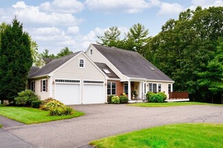 25 Hemlock Cir, Hanover, MA 02339