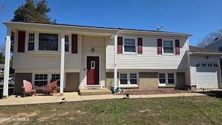 336 Colonial Dr, Toms River, NJ 08753