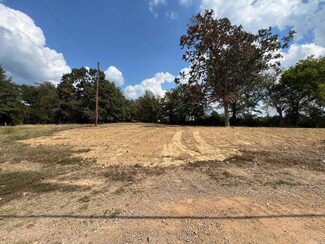 2541 N Main St, Waldron, AR 72958