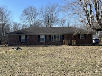 1315 Academy Rd, Portland, TN 37148