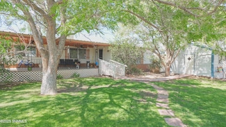 9 Queens Ln, Caballo, NM 87931