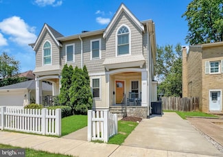 23 W Chapman St, Alexandria, VA 22301