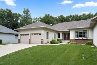 2050 Raspberry Ridge Place NE, Owatonna, MN 55060