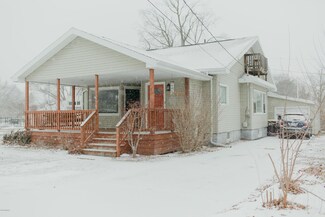 9743 Baldwin Rd, Bridgman, MI 49106