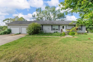 1022 Cedar St, Catawissa, MO 63015