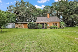 31035 Cove Rd, Tavares, FL 32778