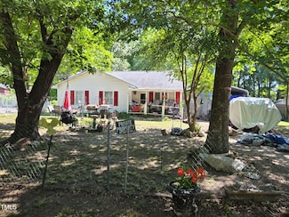 304 W Thompson Ave, Stantonsburg, NC 27883