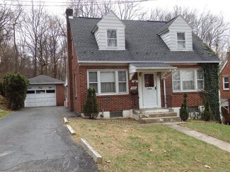 848 S Hoffert St, Fountain Hill, PA 18015