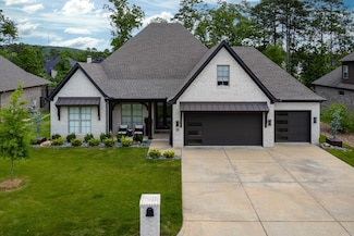18 Ensbury Place, Little Rock, AR 72223