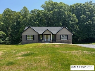 1 Stratford Rd, Concord, VA 24538