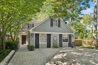 660 Walden Rd, Winnetka, IL 60093