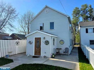441 Culver Ave, Buhl, MN 55713