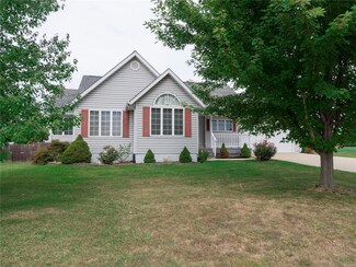 1203 Flint St, Red Bud, IL 62278