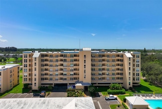 4460 Fairways Blvd Unit 402, Bradenton, FL 34209