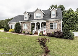 2570 Sweet Bay Rd, Rocky Mount, NC 27804