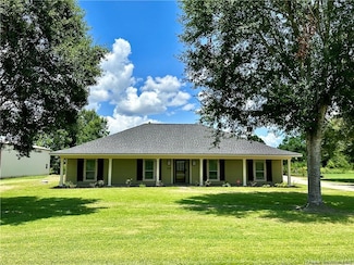 502 N Lake Court Dr, Lake Charles, LA 70605
