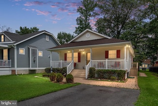 1208 Bancroft Ave, Colonial Beach, VA 22443