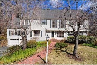 29 Sawyer Rd, Wellesley Hills, MA 02481