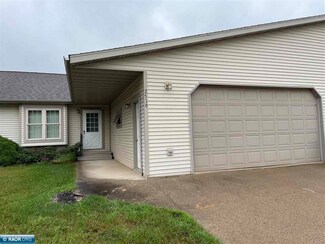 2516 21st Ave E Unit 5, Hibbing, MN 55746