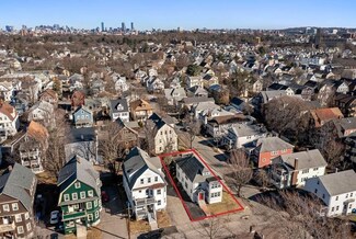 47 Berwick St Unit 1, Belmont, MA 02478