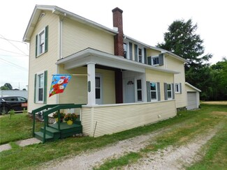 7448 W Ridge Rd, Fairview, PA 16415