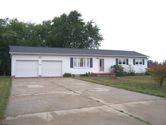 2865 Stanhope Kelloggsville Rd, Dorset, OH 44032