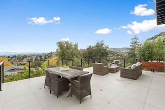 21 Highland Ave, San Carlos, CA 94070